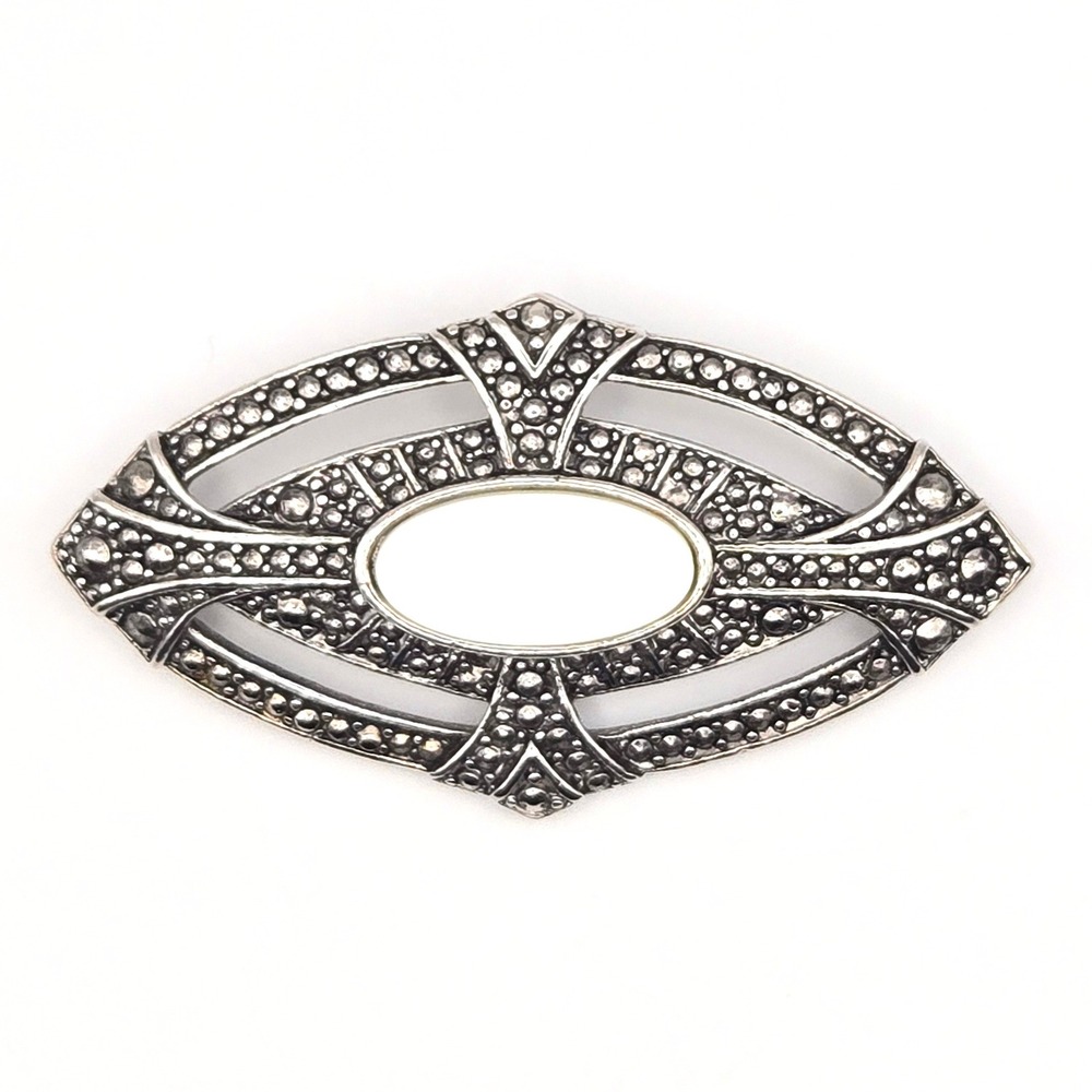 Avon‎ Victorian Elegance Style Oval Brooch Pin Mother of Pearl Faux Marcasite